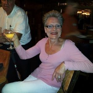 Meet your Posher, Sandra